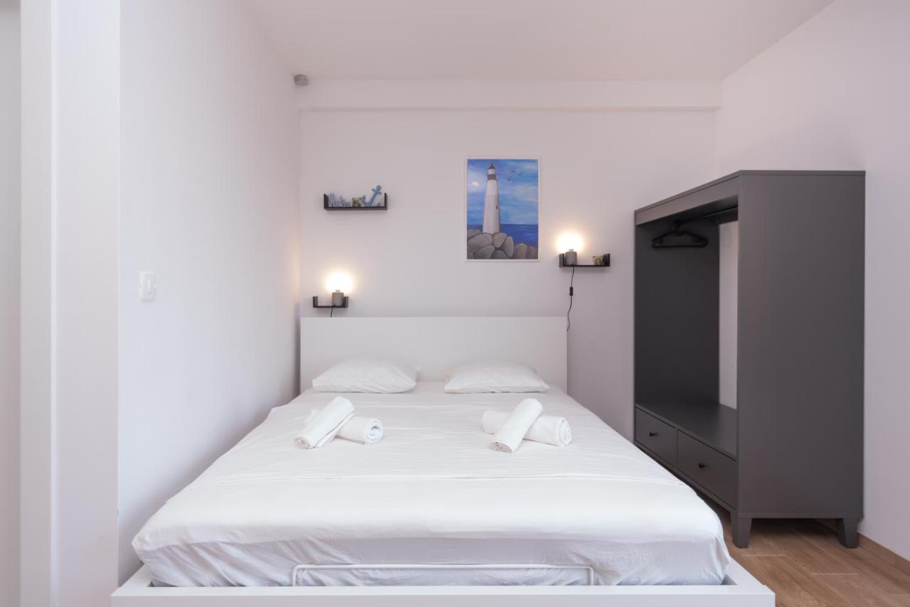 Brand New Apt W Balcony & Perfect Seaview At Center Hvar Town Exterior photo